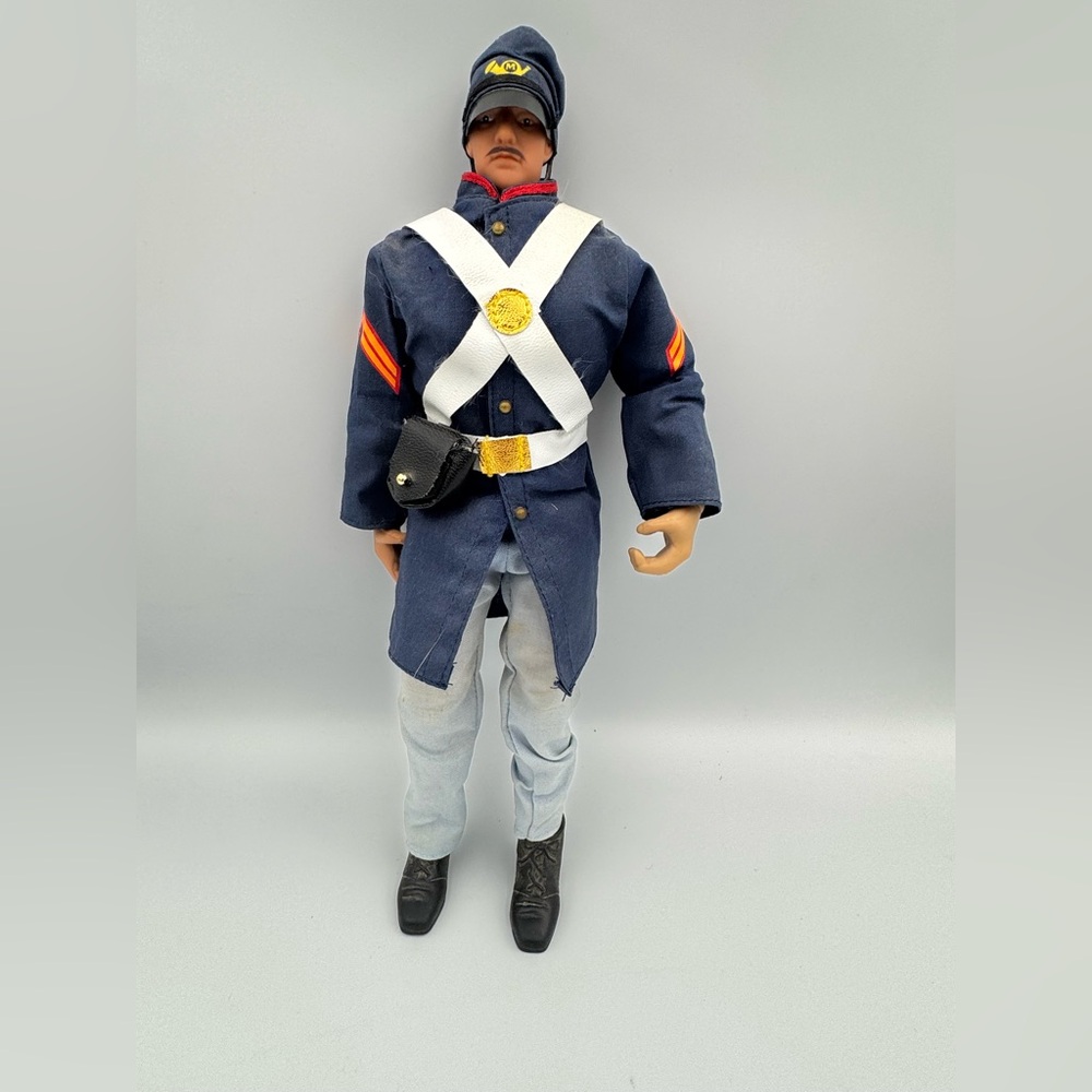 Vintage Soldiers of War Military Soldier 13” Action Figure GI‎ Joe Style